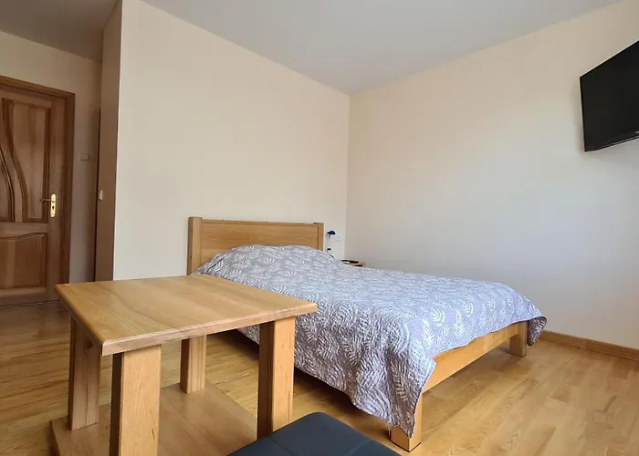 בית אירוח Pas Eda